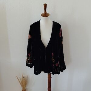 Torrid Floral Embroidered Blazer Jacket